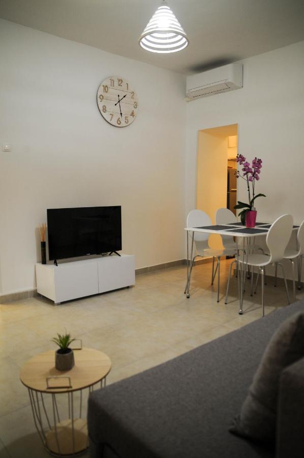 Apartman Gulliver In The Center, 10 Meters From The Sea With Private Parking In Natural Shade Rabac Luaran gambar